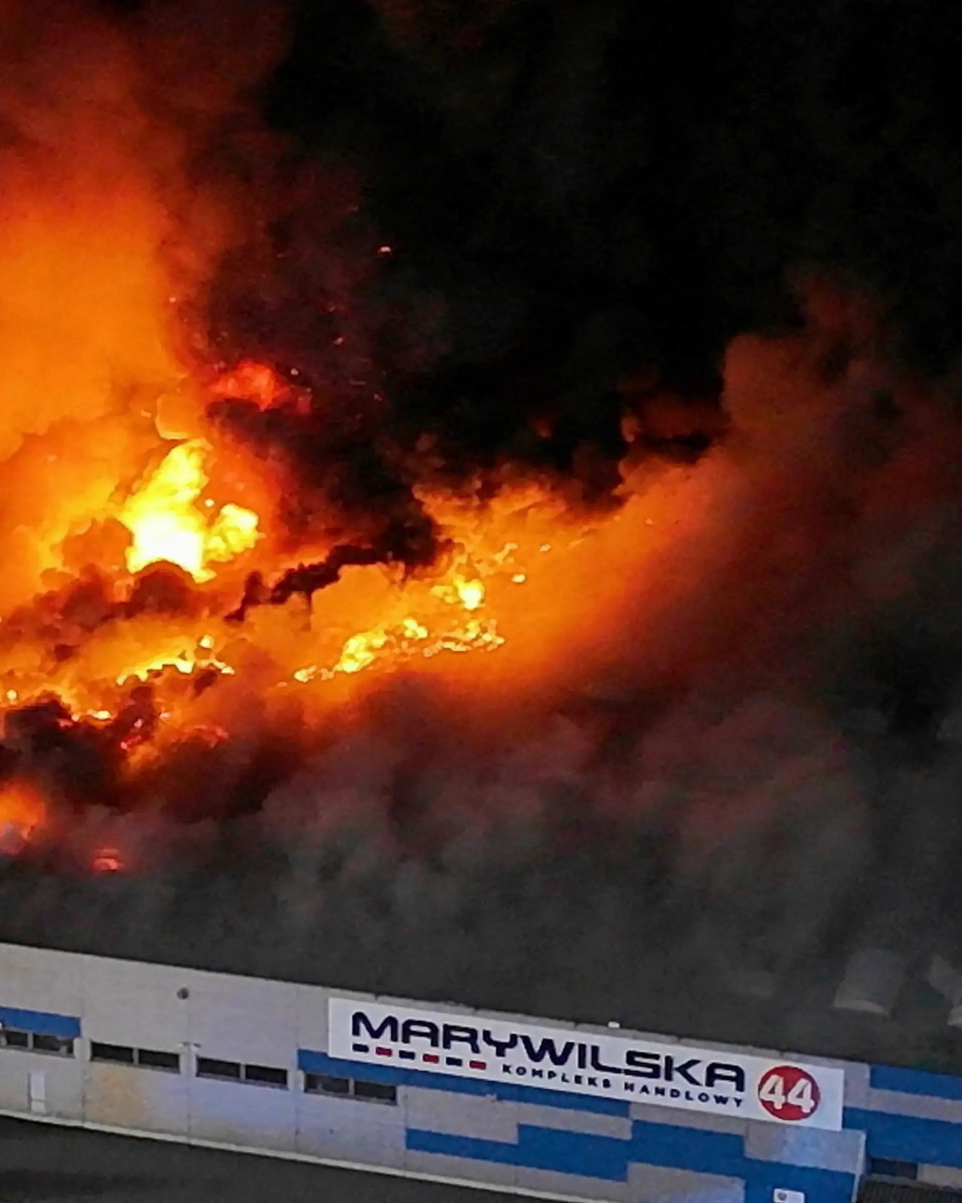 Marywilska Shopping Center fire - aerial view